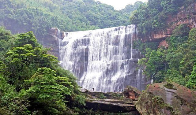 重庆恒大照母山148平米装修案例,田园风美翻,全包40万搞定!